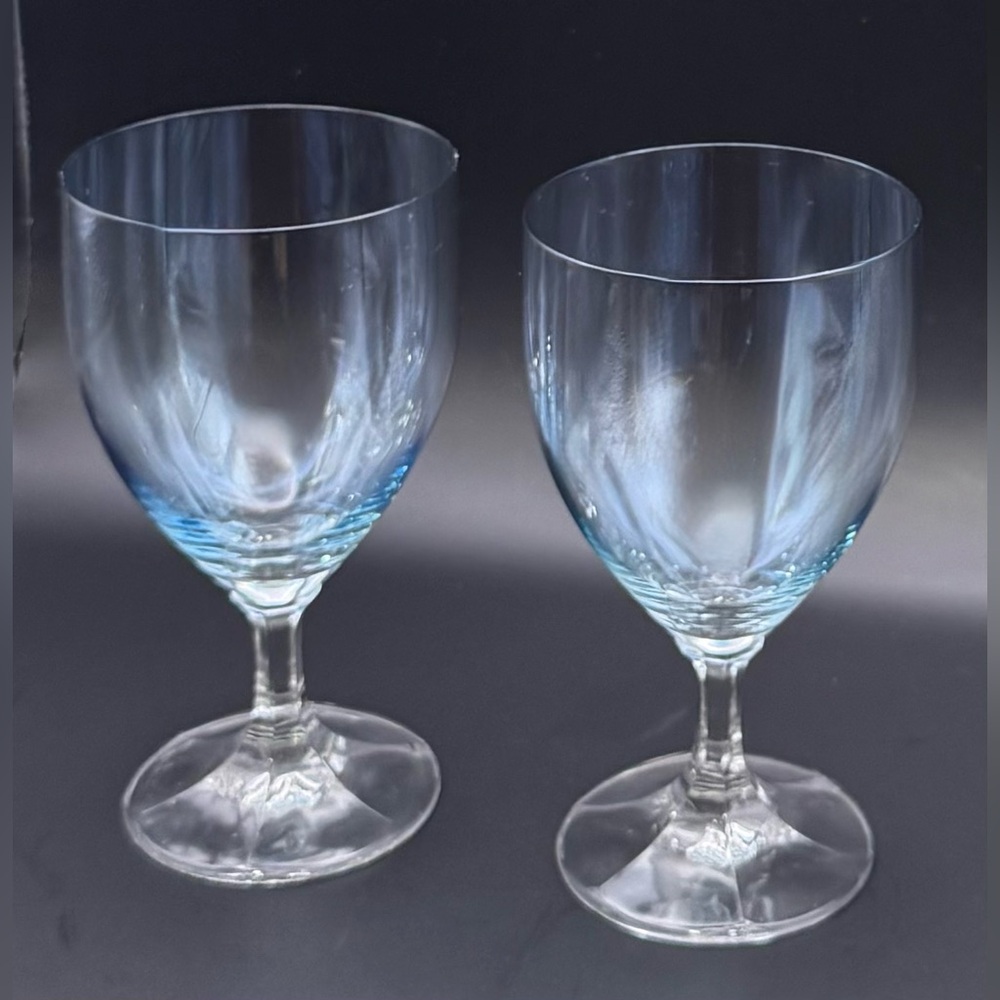 2 Schott Zwiesel Neckar Blue wine/water glasses. 12oz. 6.25”H